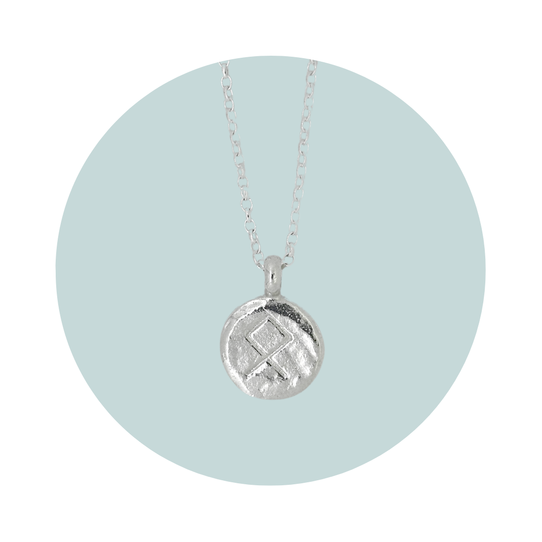 Silver Othila Rune Necklace | Family