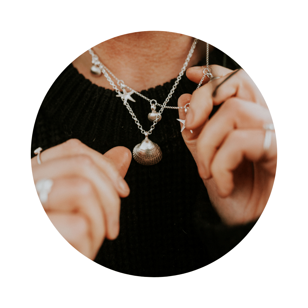 Silver Medium Cockle Shell Necklace