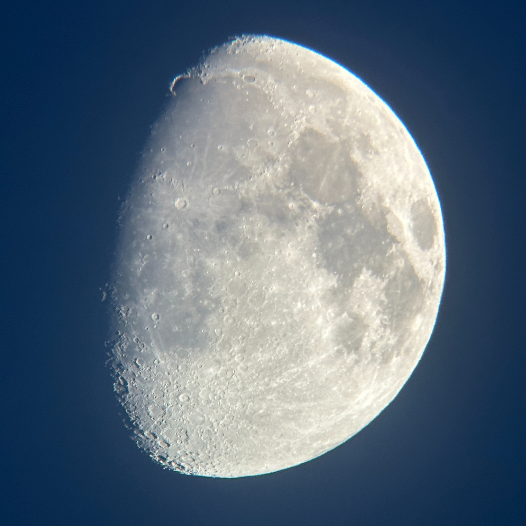 Moment No.001 - Blue Sky Moon