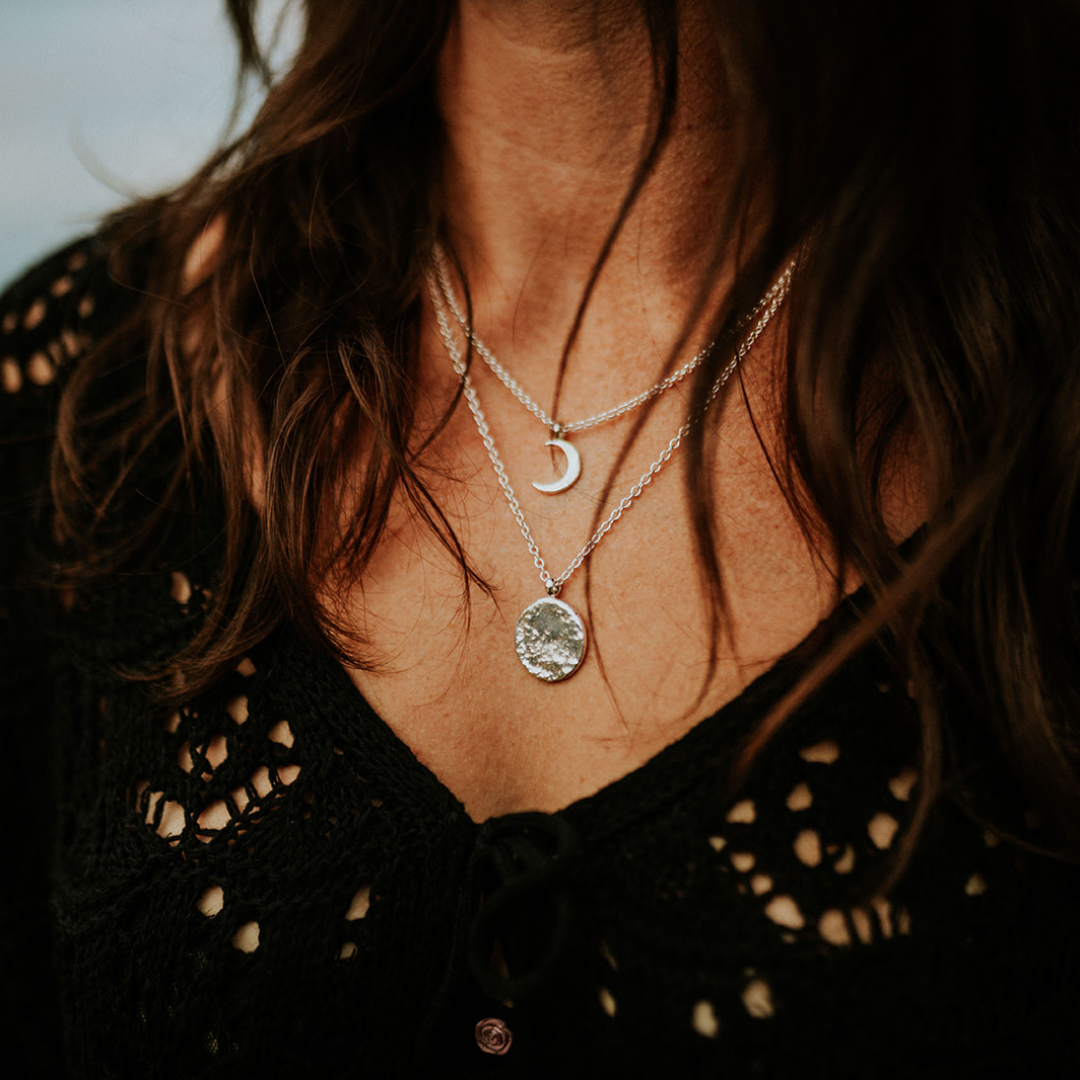 Crescent Moon Necklace Silver