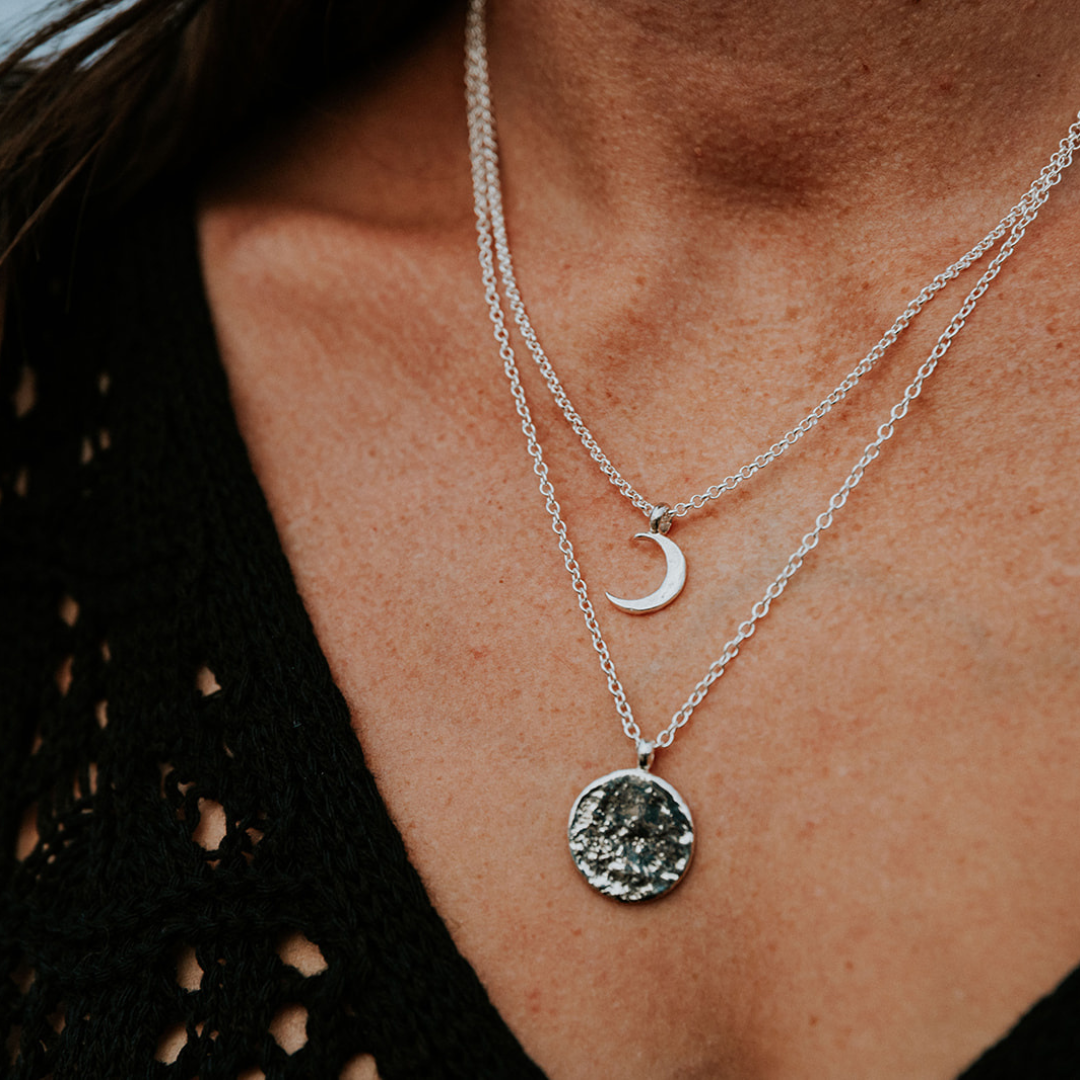 Crescent Moon Necklace Silver