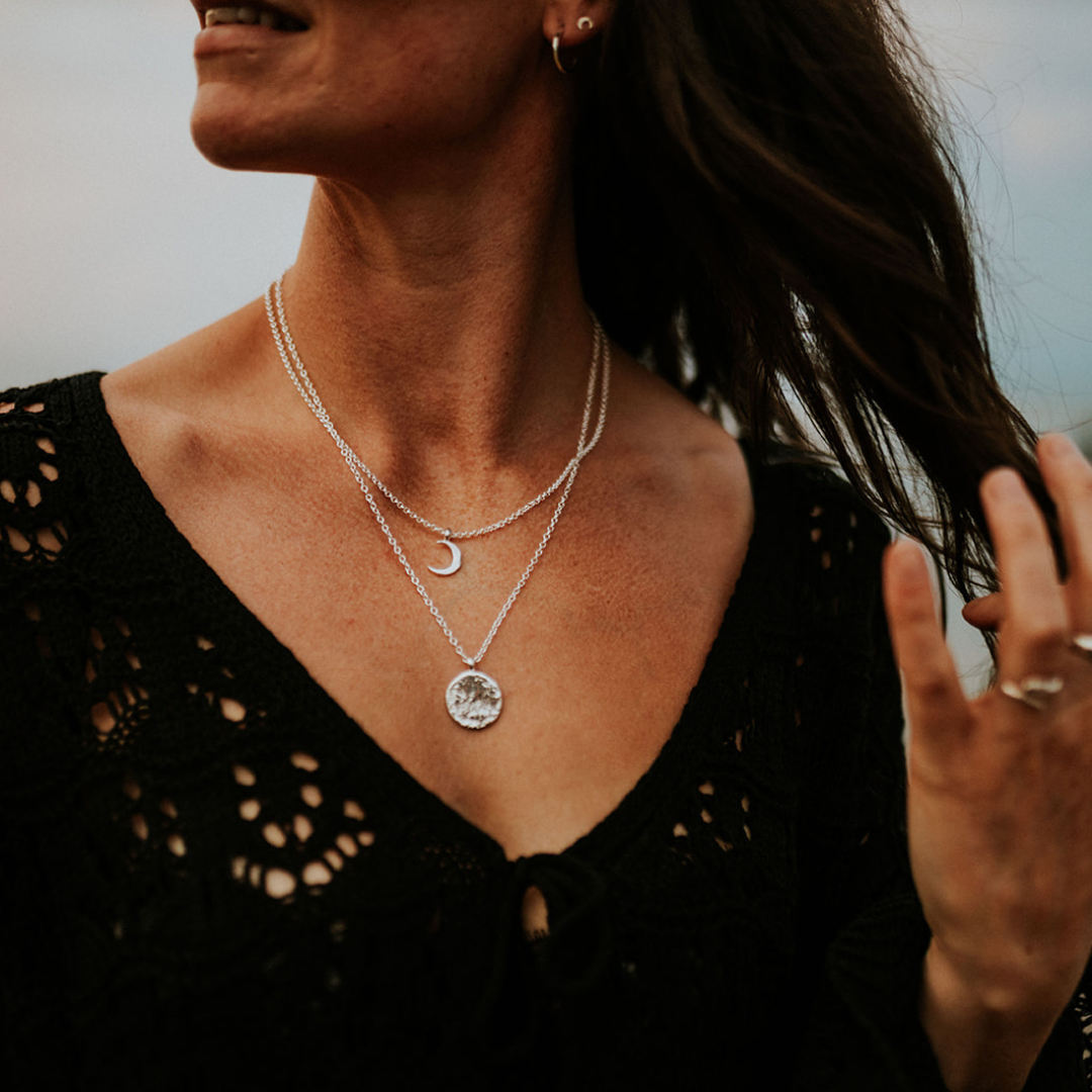 Crescent Moon Necklace Silver