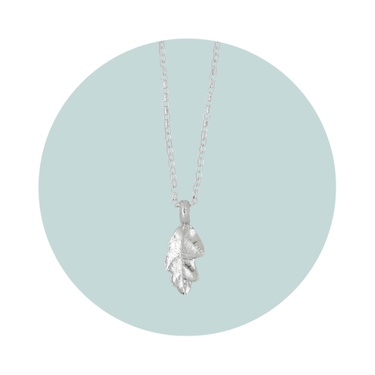 OAK LEAF NECKLACE