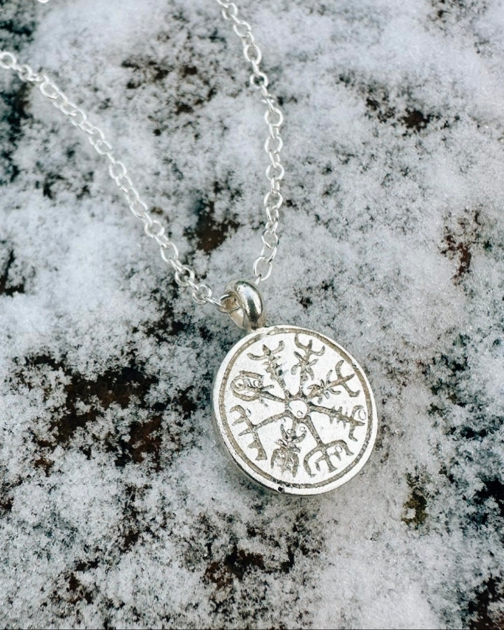 Silver Vegvísir Compass Necklace | Guidance