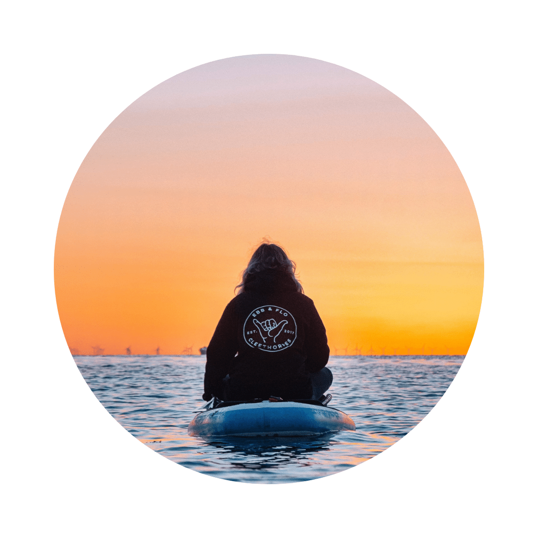 EBB & FLO SHAKA HOODIE